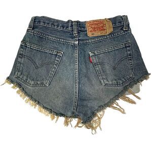 Levi's 501‎  28" Waist Button Fly Cut-Offs Denim Jean Shorts Booty Shorty EUC